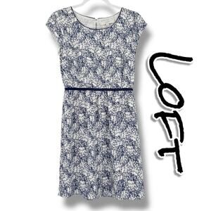 LOFT Navy White Floral Fit and Flare Dress Cap Sleeve Career Womens Size 2